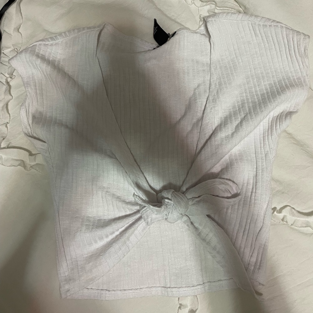 tie front top size small
